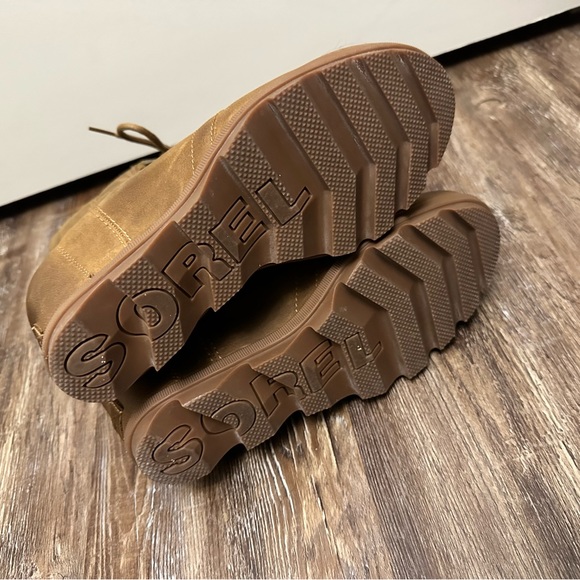 Sorel Joan of Arctic wedge boot Size 10 - Picture 4 of 4